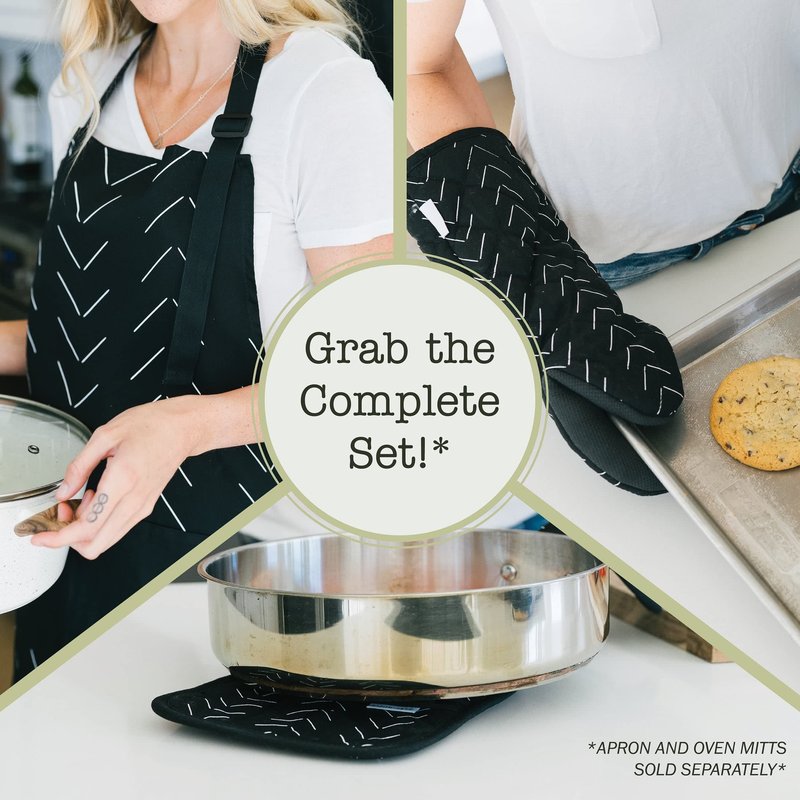 Sage+Stitch Heat Resistant Designer Pot Holders with Hand Pockets and Hanging Loops | Set of 2 100% Cotton Dual Function Kitchen Pot Holders | 7'' x 9'' | Black