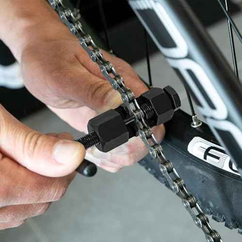 Bike Chain Breaker Tool, Universal Bicycle Chain Tool for 1/3/5/6/7/8/9/10/11/12/13 Speed Chains Link Durable Bike Chain Cutter Tool with Spare Replaceable Pin