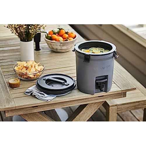 STANLEY Adventure Fast Flow Water Jug 2 Gallon Leakproof Ice Water Dispenser Insulated Beverage Cooler Easy Pour Spigot and Latched Foam Lid BPA-Free