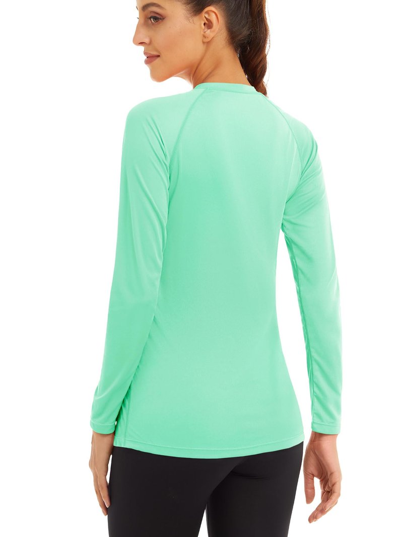 MAGCOMSEN Sun Protection Shirts for Women Rash Guard Shirts Swim Shirts Performance Athletic Shirts Workout Shirts for Women Long Sleeve Running Shirts Women Mint Green