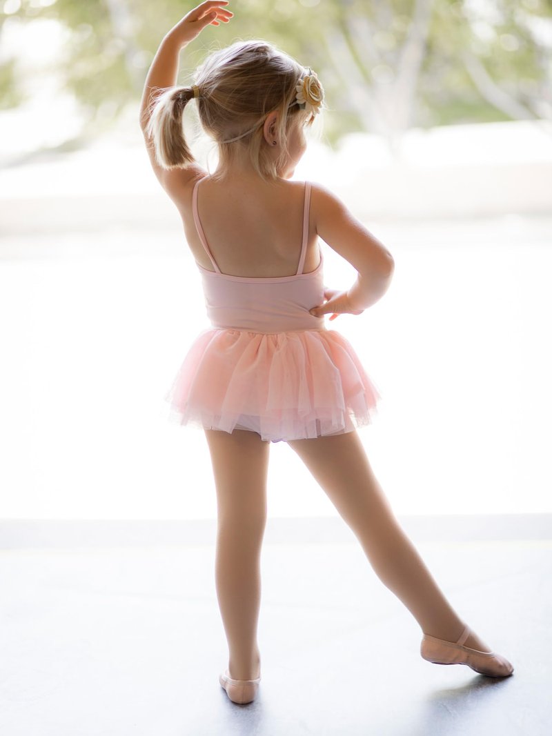 DIPUG Ballet Tights for Girls Dance Tights Toddler Thick Soft Footed Kids Nude Stockings Size 8 9 10 11 12, 2 Pack