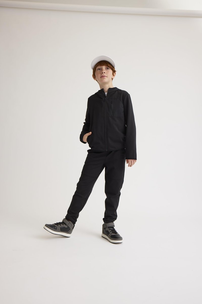 The Children's Place,Boys,Soft Tech Pull On Jogger Pants,Onyx,Medium
