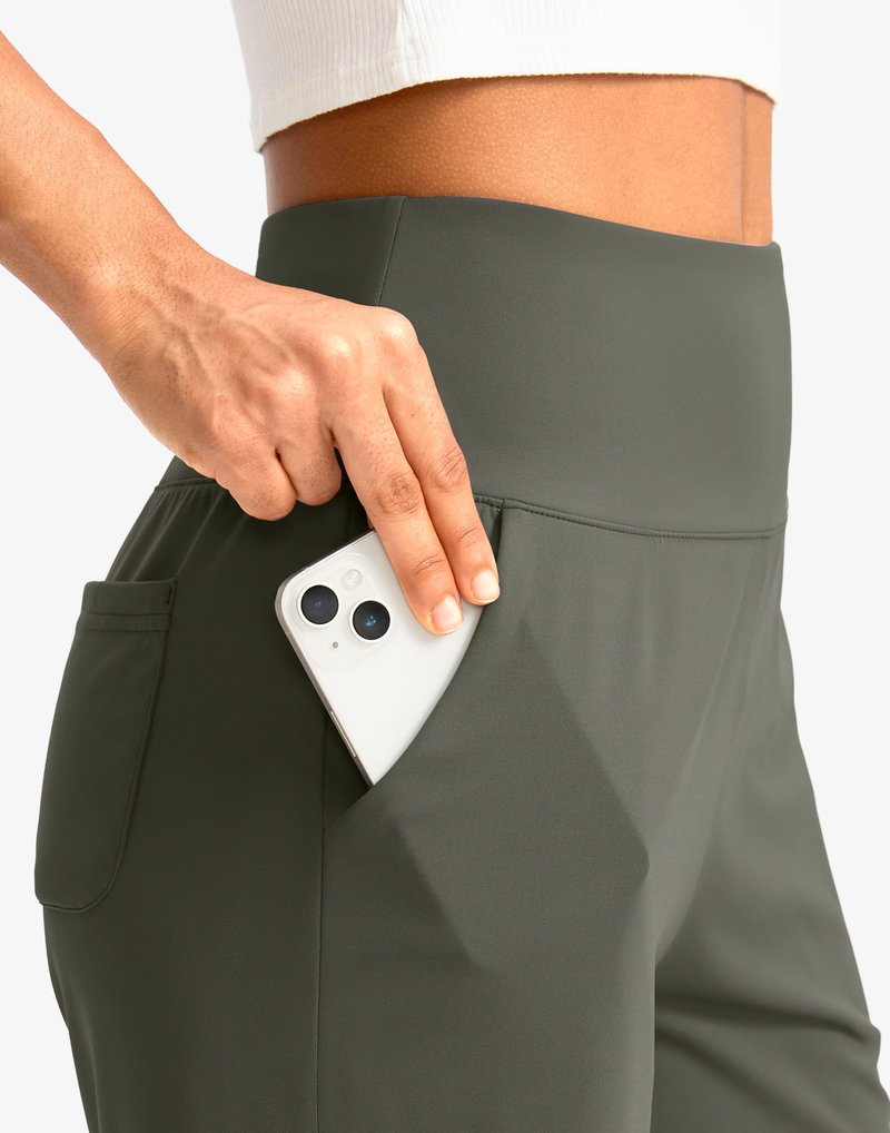 G Gradual Women's Bermuda Long Shorts with Pockets 7" High Waisted Knee Length Shorts for Women Walking Athletic Workout(Grey Sage-L7,M)