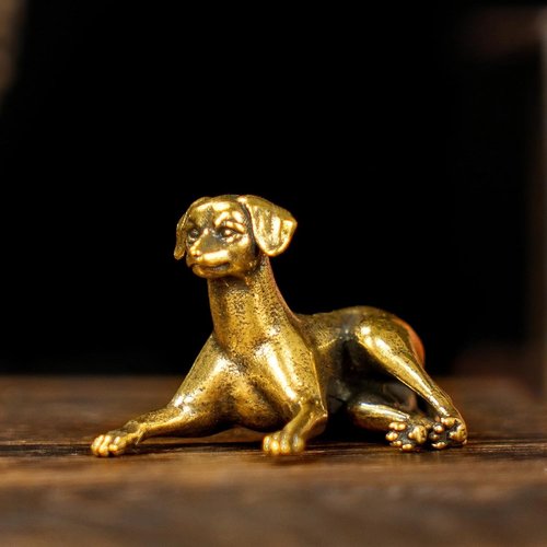CHOVY Retro Crawling Dog Sculpture - Handcrafted Solid Brass Art Piece | Unique Home Decor Accent