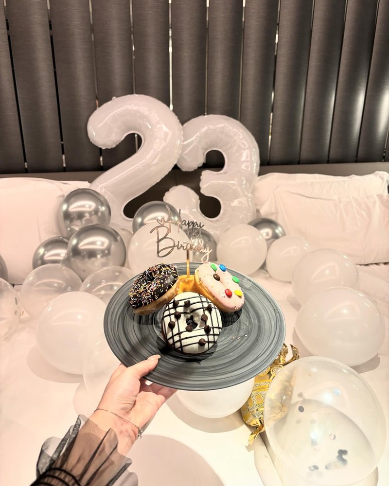 White Number 28 Balloon 40 inch, 28 Number Balloons, 28th White Birthday Decorations for Girls Boys 28 Year Old Party Supplies