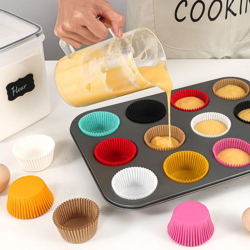 Caperci Standard Cupcake Liners for Baking 200 Counts - Greaseproof Muffin Baking Cups for Wedding Birthday Party Baby Shower Festivals (Natural)