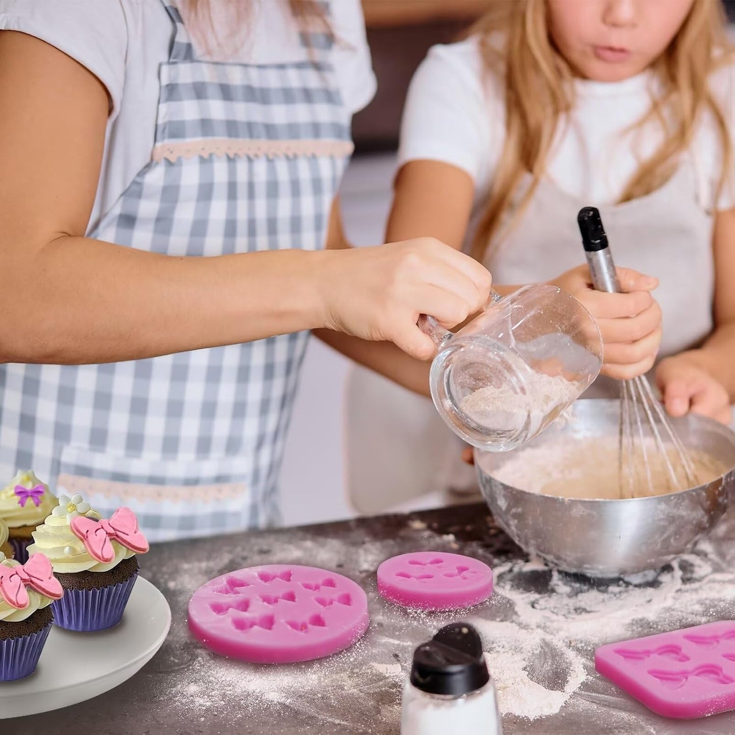 Skiennix 3-Pc Bow Silicone Mold Set - Perfect for Fondant, Chocolate, and Cake Pop Decorating