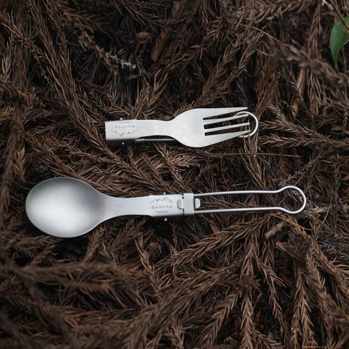 SANTTA Light Weight Titanium Folding Fork Spoon 2 Piece Utensil Set with Carry Bag and Carabiner for Camping, Hiking, Backpacking and Travelling