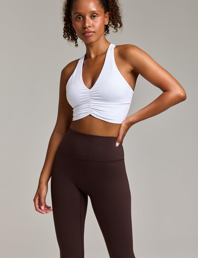Awwena Women's Serene Scrunch Longline Sports Bra V Neck Padded Yoga Tank Wide Straps Cross Back Crop Tops White X-Large