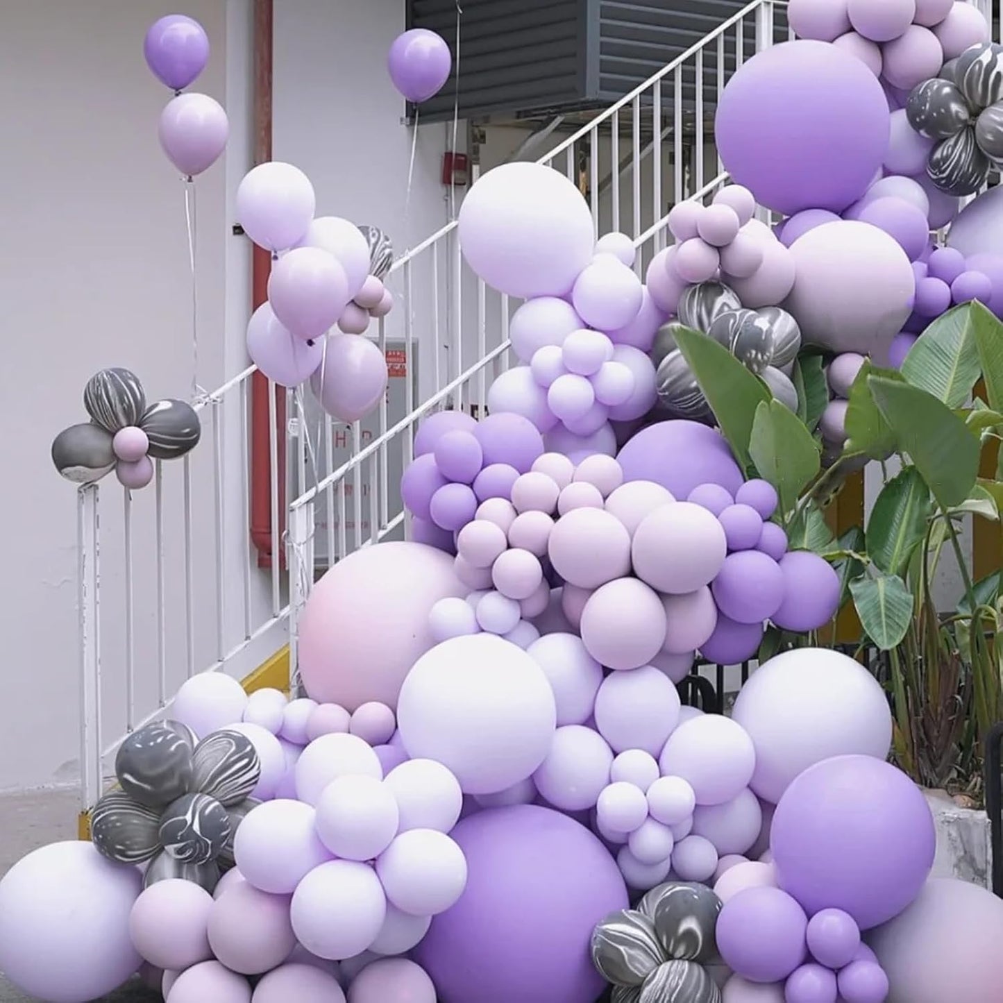 Voircoloria 130pcs Pastel Purple Balloon Garland Kit - Light Purple Latex Balloons in Various Sizes for Birthday, Baby Shower, Graduation & Gender Reveal Parties