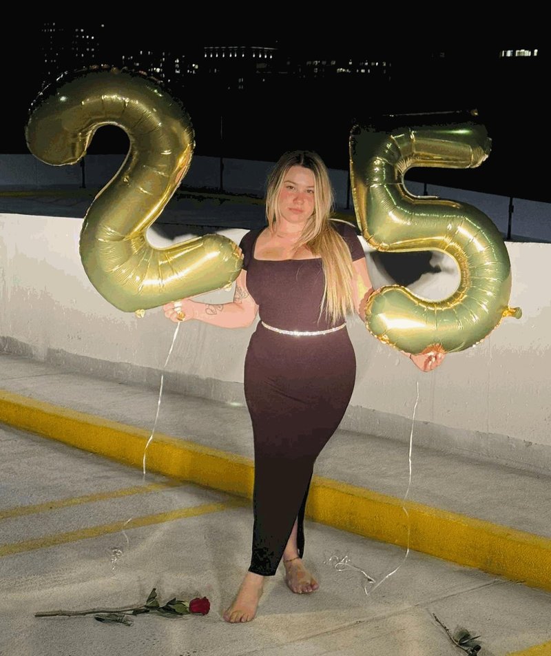 Light Gold Number 4 Balloon 40 Inch, 4th Birthday Party Decorations for Children, Giant 4 Foil Balloon for Party Supplies