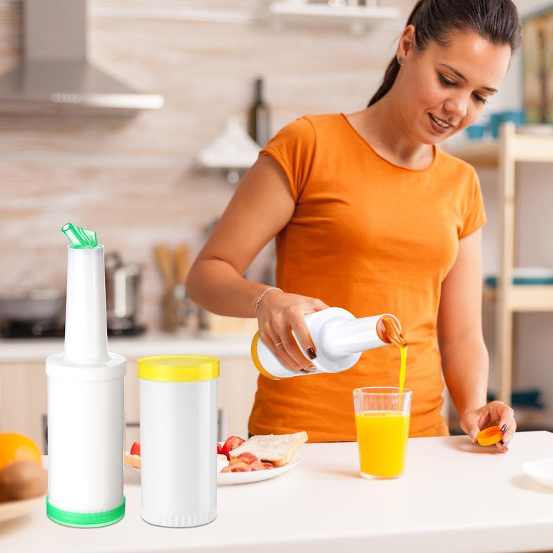 CHENGU 3 Pcs Bar Pour Colorful Juice Pouring Bottle Containers 34 oz Plastic Juice Dispensers for Bar Home Party Kitchen Supplies (Green,Yellow,Orange)