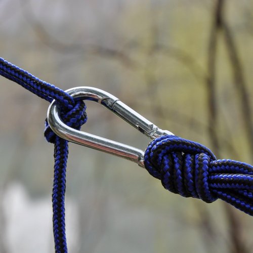 Light Blue Portable Nylon Camping Hammock - Lightweight Travel Gear for Outdoor Adventures
