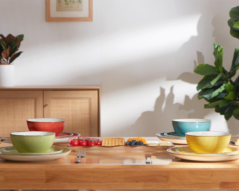 ONEMORE Plates and Bowls Set 12 Pcs,Stoneware Dinnerware Sets for 4 Microwavable,Oven & Dishwasher Safe Porcelain,Scratch Resistant Dishes Set