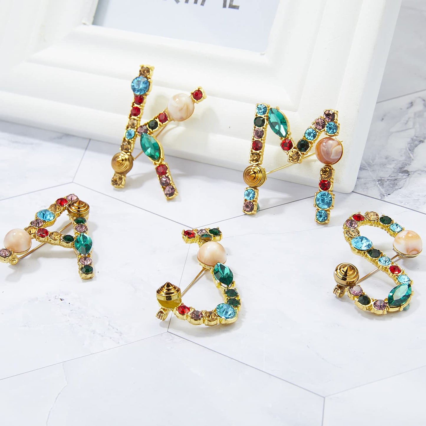RINHOO Crystal Pearl Initial Brooch Gold Plated Enamel Colorful Letter Alphabet Breastpin Pin Jewelry for GIFTS (Gold M)