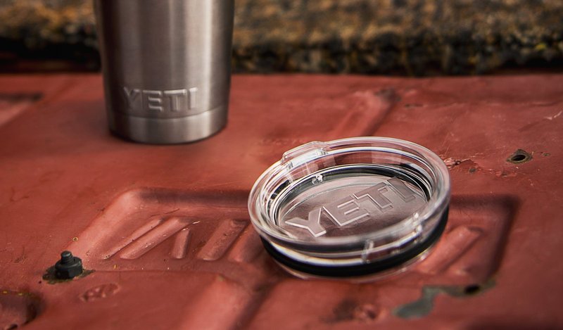 YETI Rambler 20 oz Tumbler and 10 oz Lowball Replacement Lid