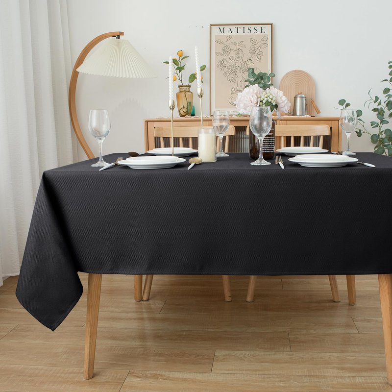 Biscaynebay Textured Fabric Tablecloths 52x70 Rectangular, Black Water Resistant Spill Proof Tablecloths for Dining, Kitchen, Wedding and Parties, Machine Washable
