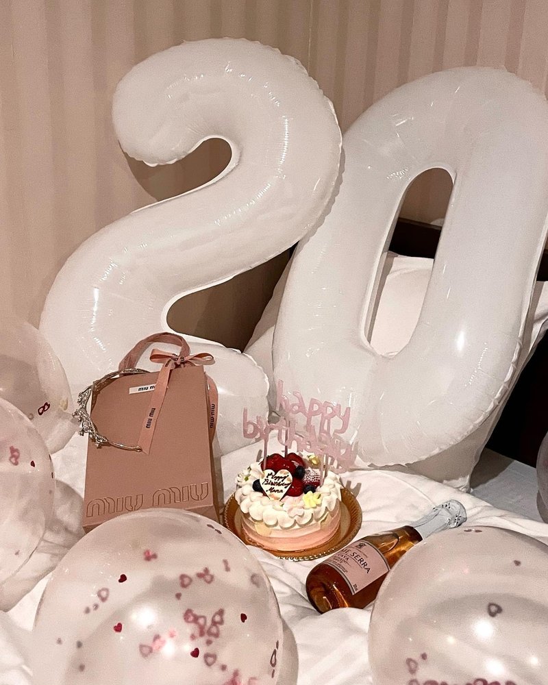 White Number 28 Balloon 40 inch, 28 Number Balloons, 28th White Birthday Decorations for Girls Boys 28 Year Old Party Supplies