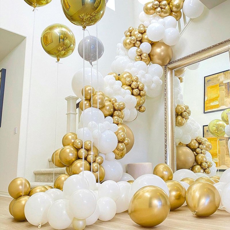 PartyWoo Gold Balloons 20pcs 18 Inch Gold Latex Helium Balloons for Birthday Wedding Anniversary Baby Shower Graduation Bachelorette Retirement Engagement Tea Casino Disco Party Decorations Gold-G101