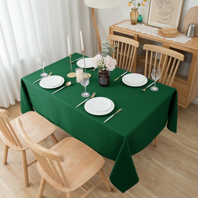 Biscaynebay Textured Fabric Christmas Tablecloths Rectangle 60x84 Inches, Hunter Green Water Resistant Spill Proof Tablecloths for Dining, Kitchen, Wedding and Parties, etc Machine Washable