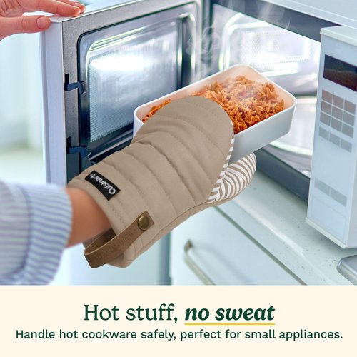 Cuisinart Mini Oven Mitts – 5.5” x 8” Heat-Resistant Kitchen Mitts for Oven with Non-Slip Printed Silicone, Cotton Filling, and Faux Leather Loop – Durable Oven Mitt Set for Cooking & Baking