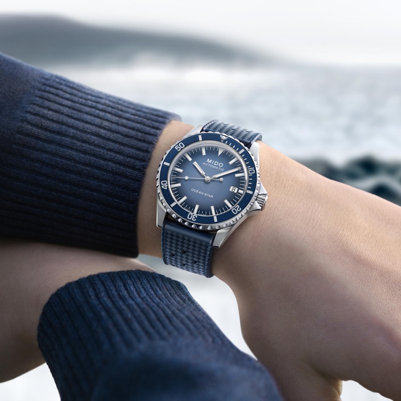 MIDO Ocean Star Tribute Gradient - Swiss Automatic Watch for Men - Blue Gradient Dial - 40.5mm Stainless Steel Case - Stainless Steel Bracelet - M0268071104101
