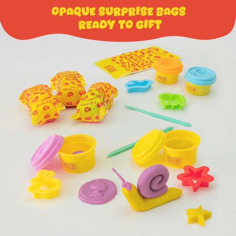 BONNYCO Play Dough Set with Molds and Goody Bags, Pack 16 Party Favors for Kids Age 3-9. Bulk Gifts, Kids Toys, Mini Birthday Games, Stocking Stuffers, Arts and Crafts Kit for Classroom