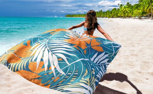 HIHOHO Beach Blanket Waterproof Sandproof Extra Large Beach Mat 79" X 83"/120"x108"for 1-8 Adults Quick Drying Durable Outdoor Picnic Mat for Beach Travel Camping Hiking