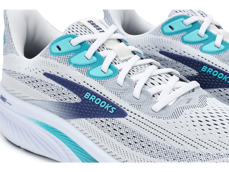 Brooks Men's Ghost 17 White/Beacon Blue/Ipanema 11.5 Medium