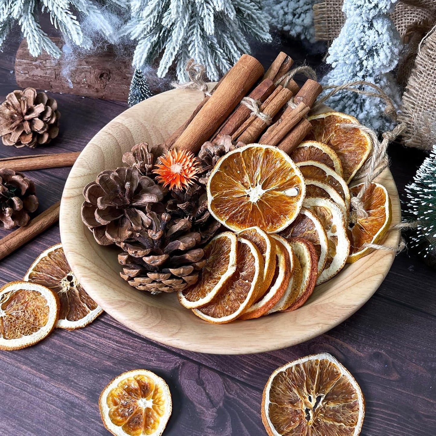 Regine Switzerland 32pcs Rustic Christmas Tree Ornaments Set - Dried Orange Slices & Pine Cones for DIY Decor