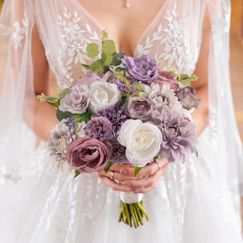 Khyxvbcd 30 Pcs Artificial Flowers Combo Purple Flowers Mix Silk Flowers Dahlia Roses with Stems for DIY Wedding Bridal Bouquets, Baby Shower, Floral Arrangement, Table Centerpieces, Home Decorations