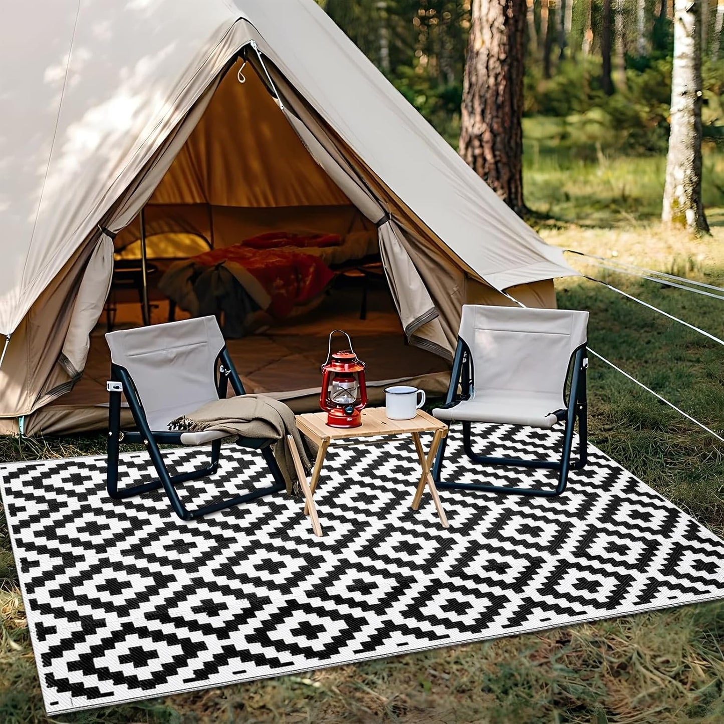 OLANLY Waterproof Outdoor Rug - Versatile 5x8 ft Plastic Straw Mat for Camping & Porch | Black & White