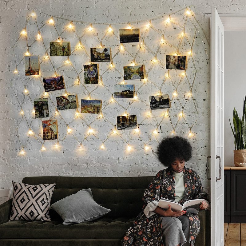 Hiboom Christmas Fairy Lights with Clips, Net Photo Clips String Lights, LED Hanging Photo Display, 8 Modes Battery Operated Christmas Lights for Home Wall Decoration, Warm White(3.3 x 3.3 ft)