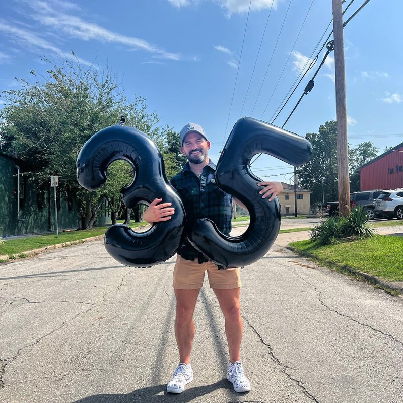 Black Number 40 Balloon 40 Inch, 40th Birthday Party Decorations for Children, Giant 40 Foil Balloon for Party Supplies