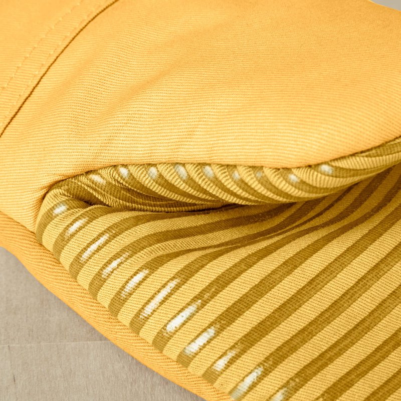 KitchenAid Beacon Two-Tone Non-Slip Mini Oven Mitt Set, Majestic Yellow, 5.5"x8", 2 Piece