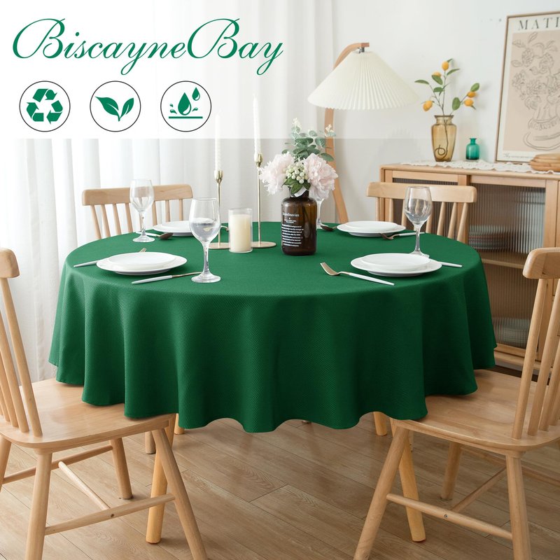 Biscaynebay 2 Pack Textured Fabric Round Tablecloths 70", Hunter Green Water Resistant Tableclothes Small Circle Folding Table Covers Linen for Dining, Kitchen, Wedding, Parties etc Machine Washable