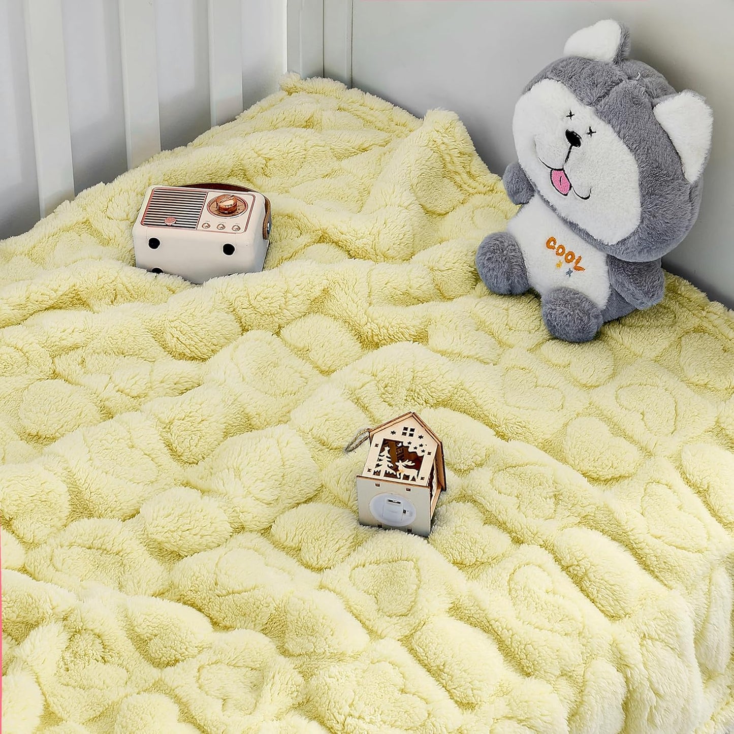 Yurhap Fleece Baby Blanket - Ultra Soft Heart Checkered Design | Cozy 30”×40” Blanket for Infants