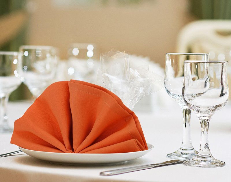Utopia Home [24 Pack, Orange] Cloth Napkins 17x17 Inches, 100% Polyester Hemmed Edges, Washable and Reusable Ideal for Halloween, Thanksgiving, Parties, Weddings and Dinners