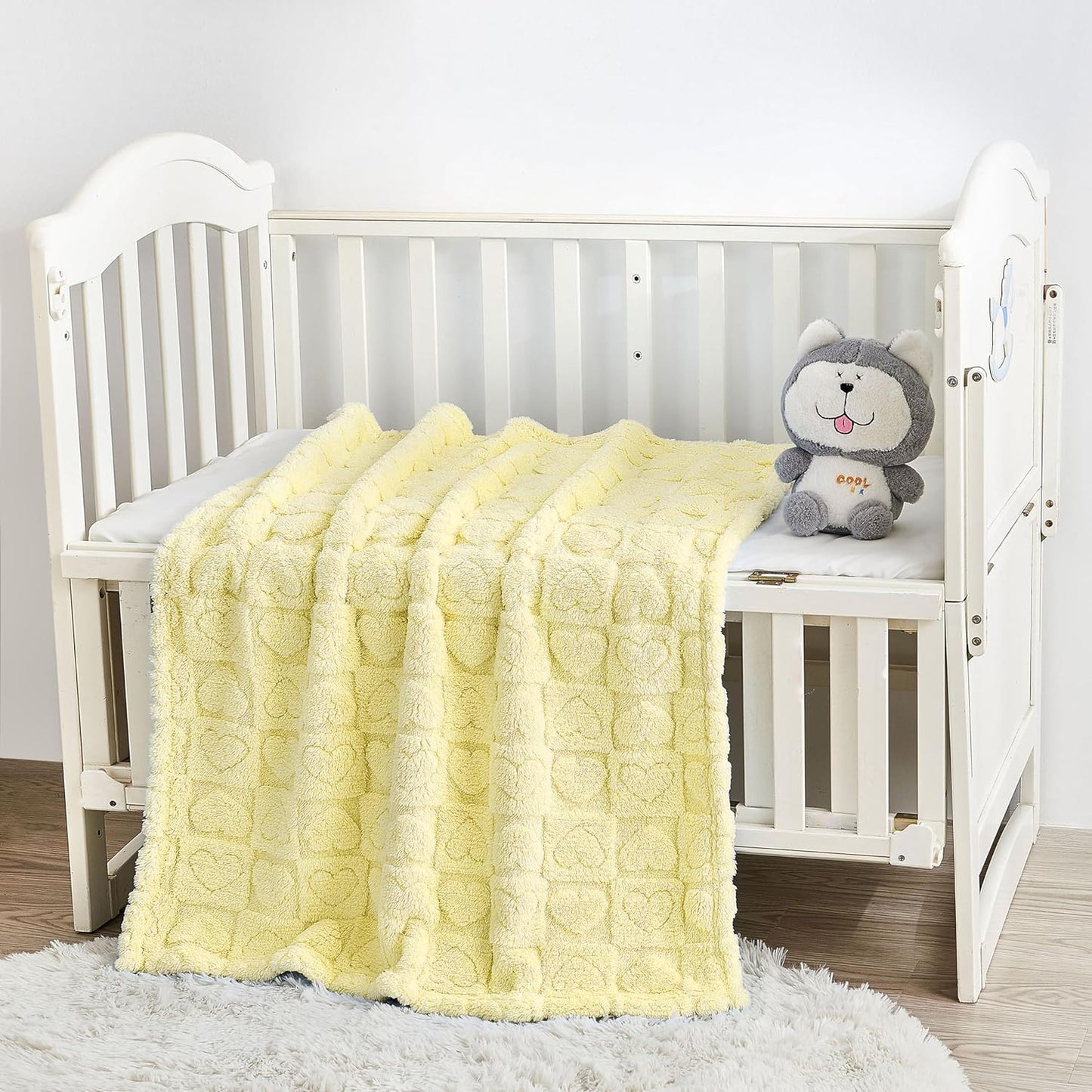 Yurhap Fleece Baby Blanket - Ultra Soft Heart Checkered Design | Cozy 30”×40” Blanket for Infants