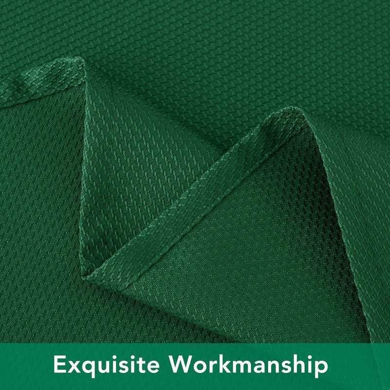 Biscaynebay 2 Pack Textured Fabric Round Tablecloths 70", Hunter Green Water Resistant Tableclothes Small Circle Folding Table Covers Linen for Dining, Kitchen, Wedding, Parties etc Machine Washable