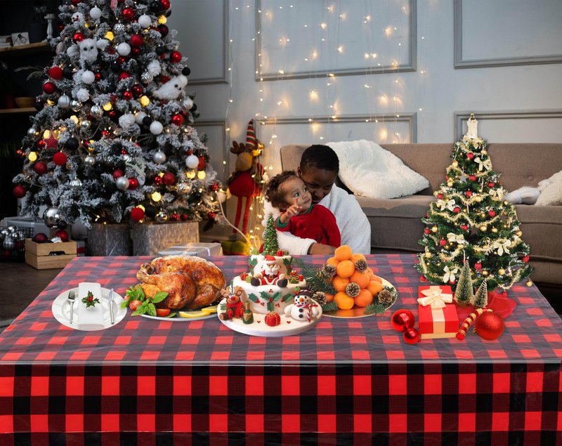 Kesfey 8 Packs Red and Black Merry Christmas Checkered Tablecloth 54 x 108 Inches Plastic Buffalo Check Plaid Table Cover Disposable Red Gingham Winter Christmas Picnic Table Cloth for Dinner Camping