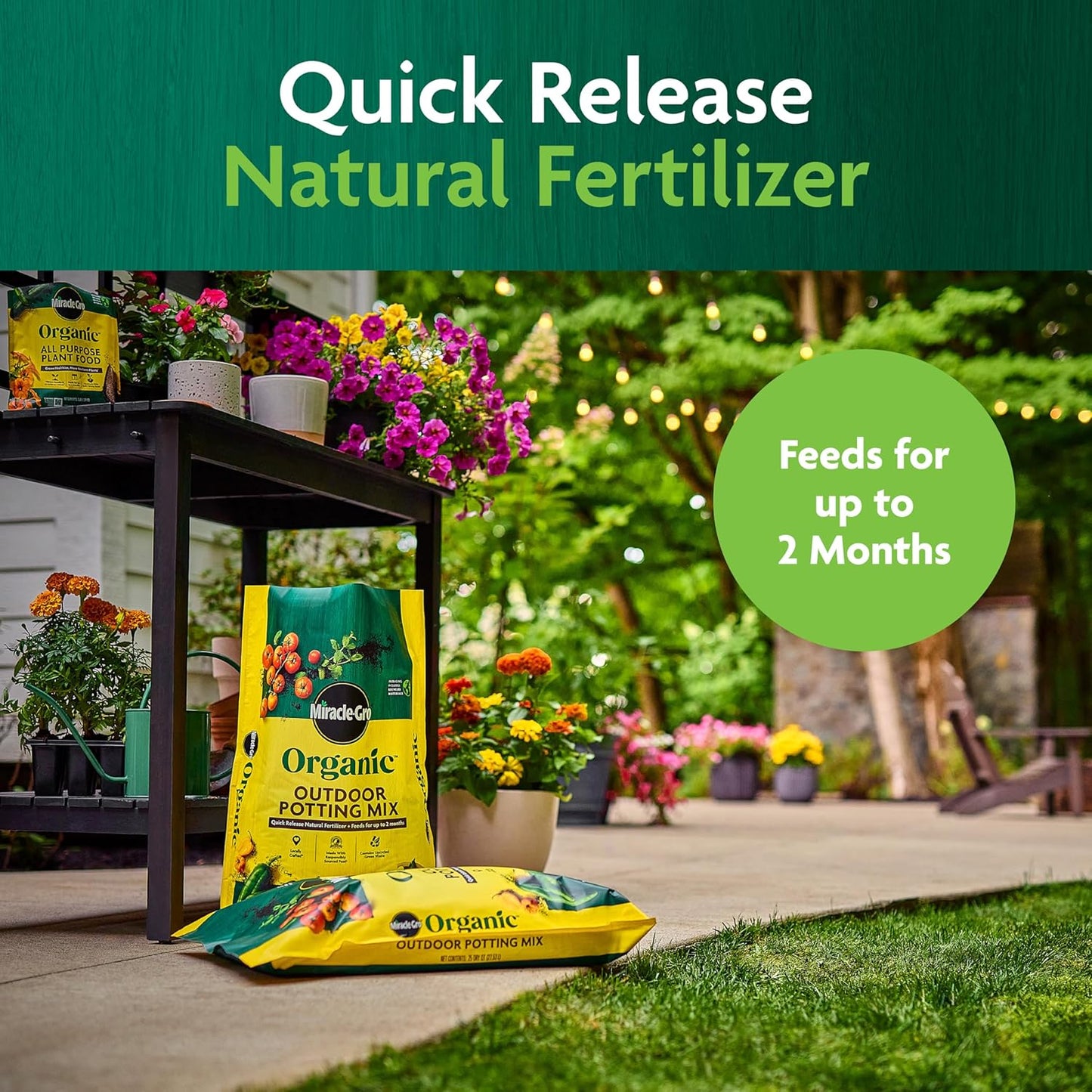 Miracle-Gro Organic Outdoor Potting Mix - Premium Soil for Container Plants | Quick-Release Fertilizer, 16 qt.
